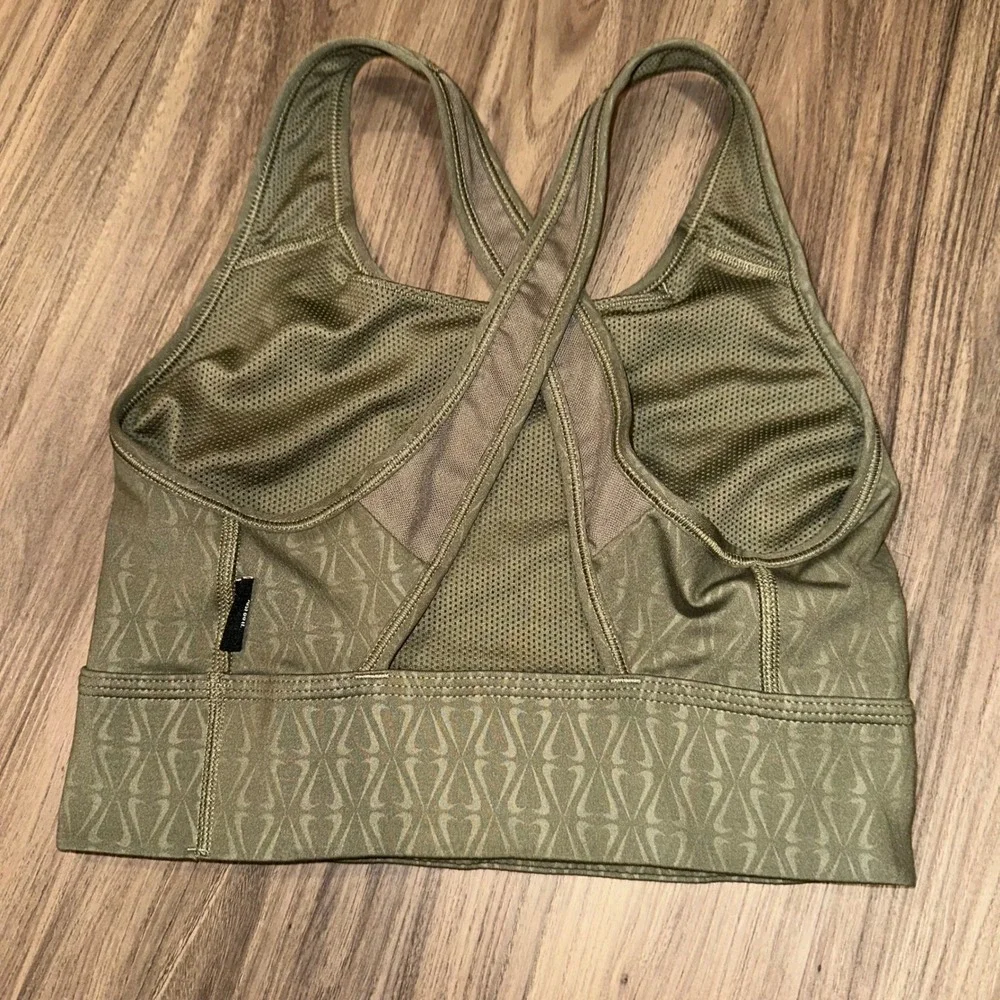 Nike Dri-FIT Sports Bra Medium Support Cross Back Olive Green swoosh heart Small